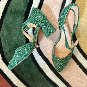 ModCloth Chelsea Crew Jillian Green Pointed Toe Mary Jane Heel